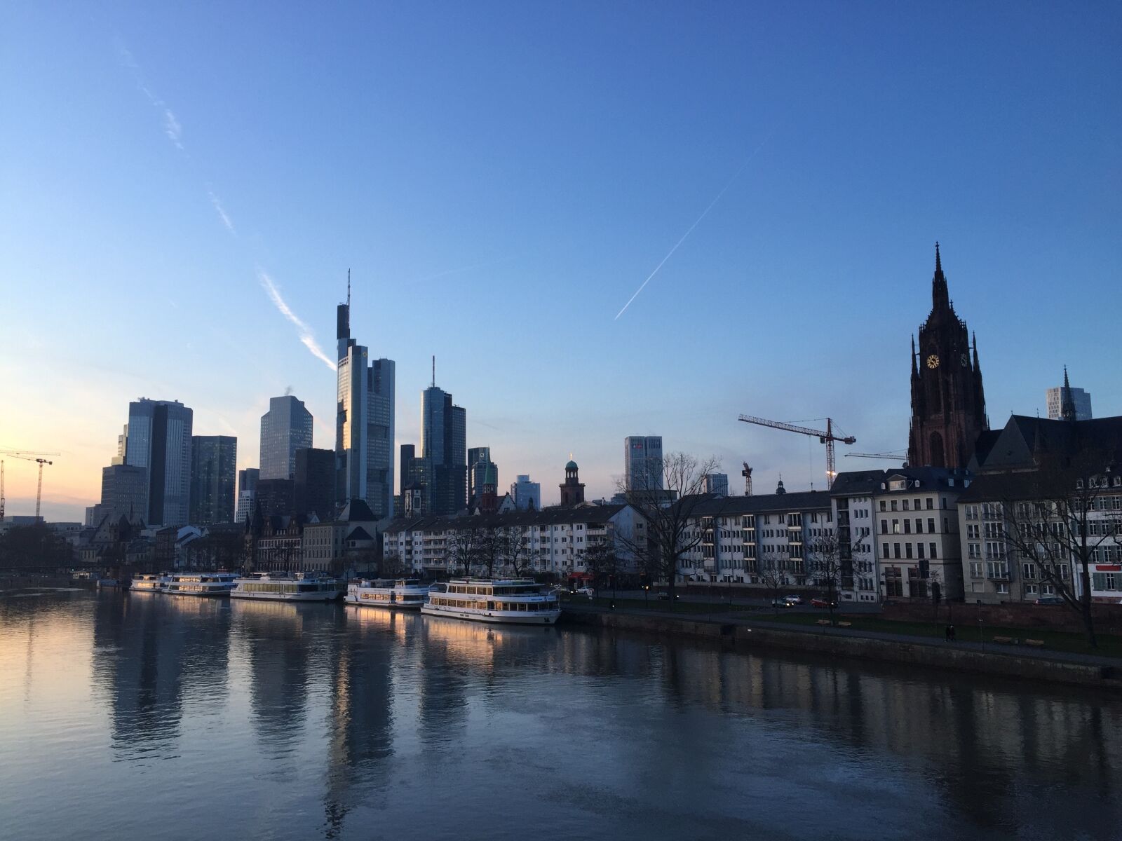 Apple iPhone 6 sample photo. Frankfurt, main, river photography