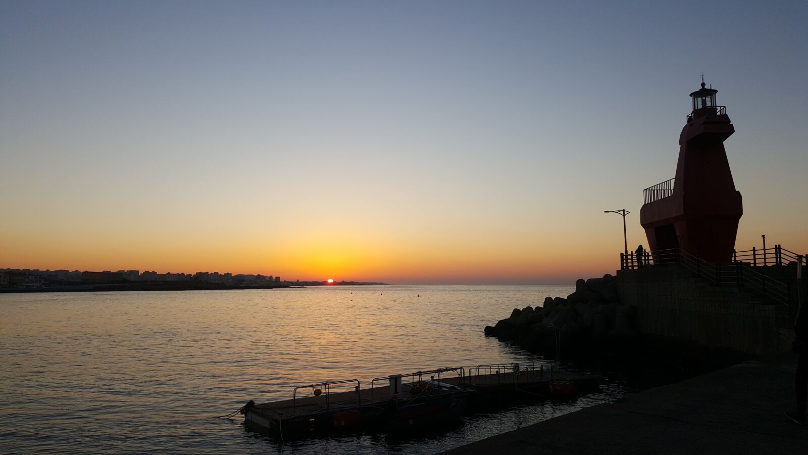 Samsung Galaxy Note5 sample photo. Sunset, lighthouse, sea photography