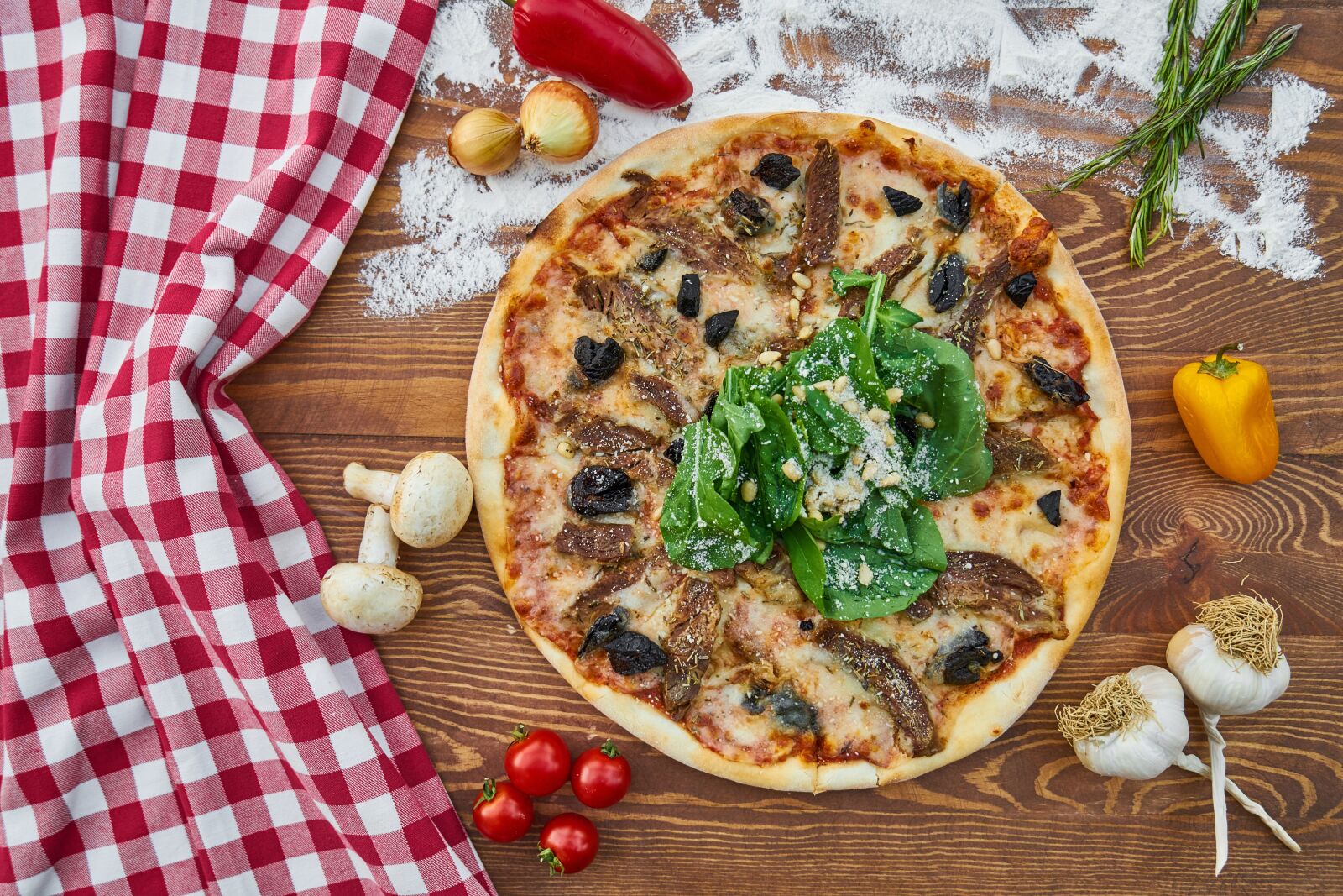Sony a7R II sample photo. Pizza, dough, hot photography