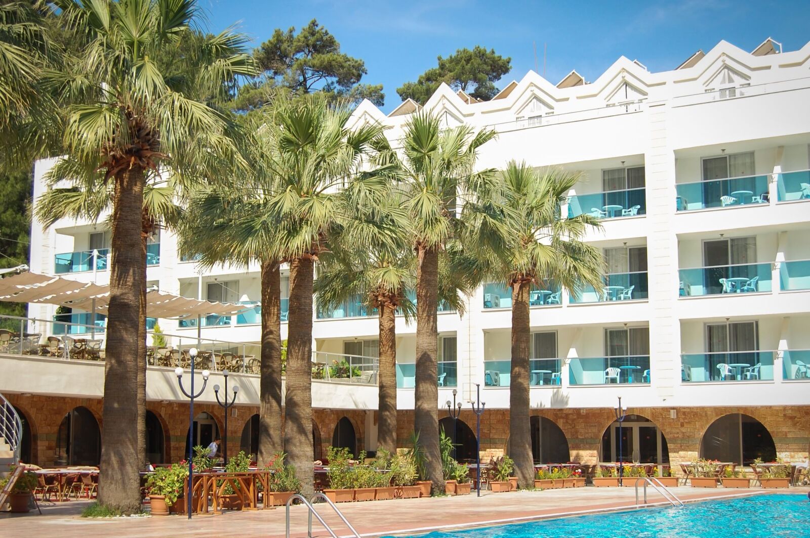 Nikon D40 sample photo. Hotel, travel, vacation, water photography