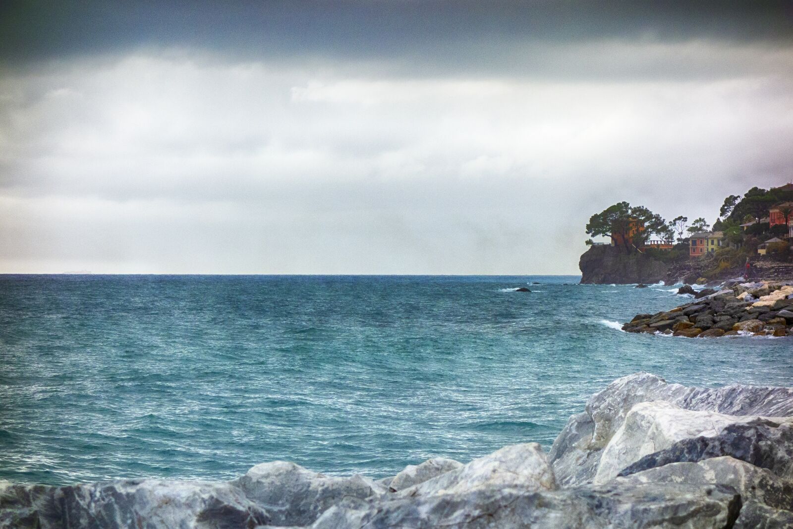 Sony Cyber-shot DSC-RX100 sample photo. Recco, liguria, sea photography