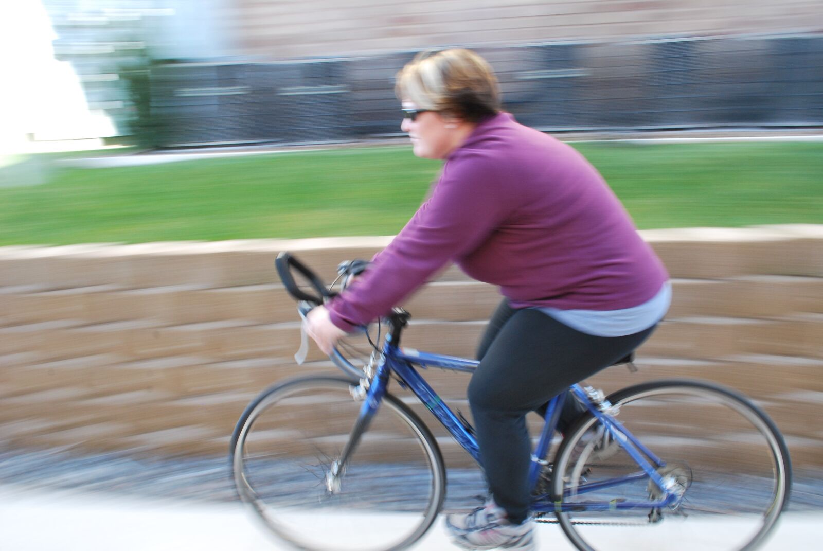 Nikon D60 sample photo. Bike, bicycling, motion photography