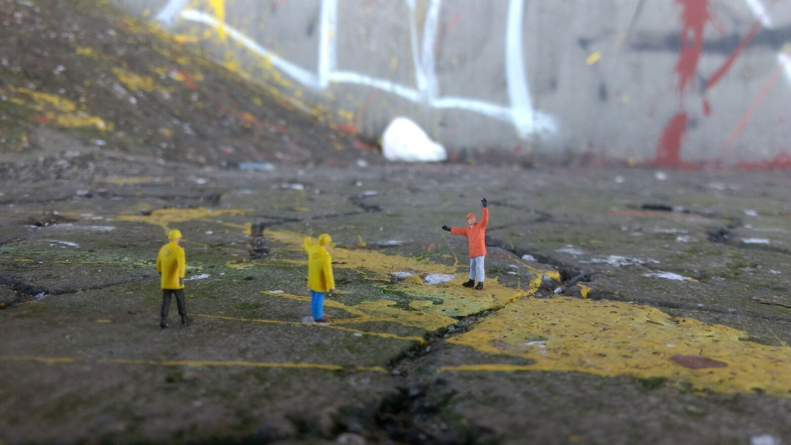 Motorola Moto G (4) sample photo. Road construction, graffiti, miniature photography