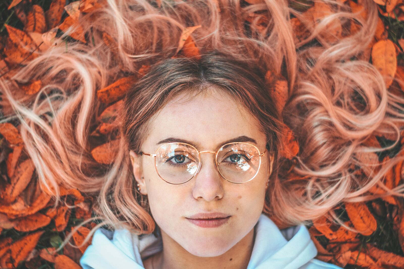 Nikon D3400 sample photo. Autumn, glasses, women photography