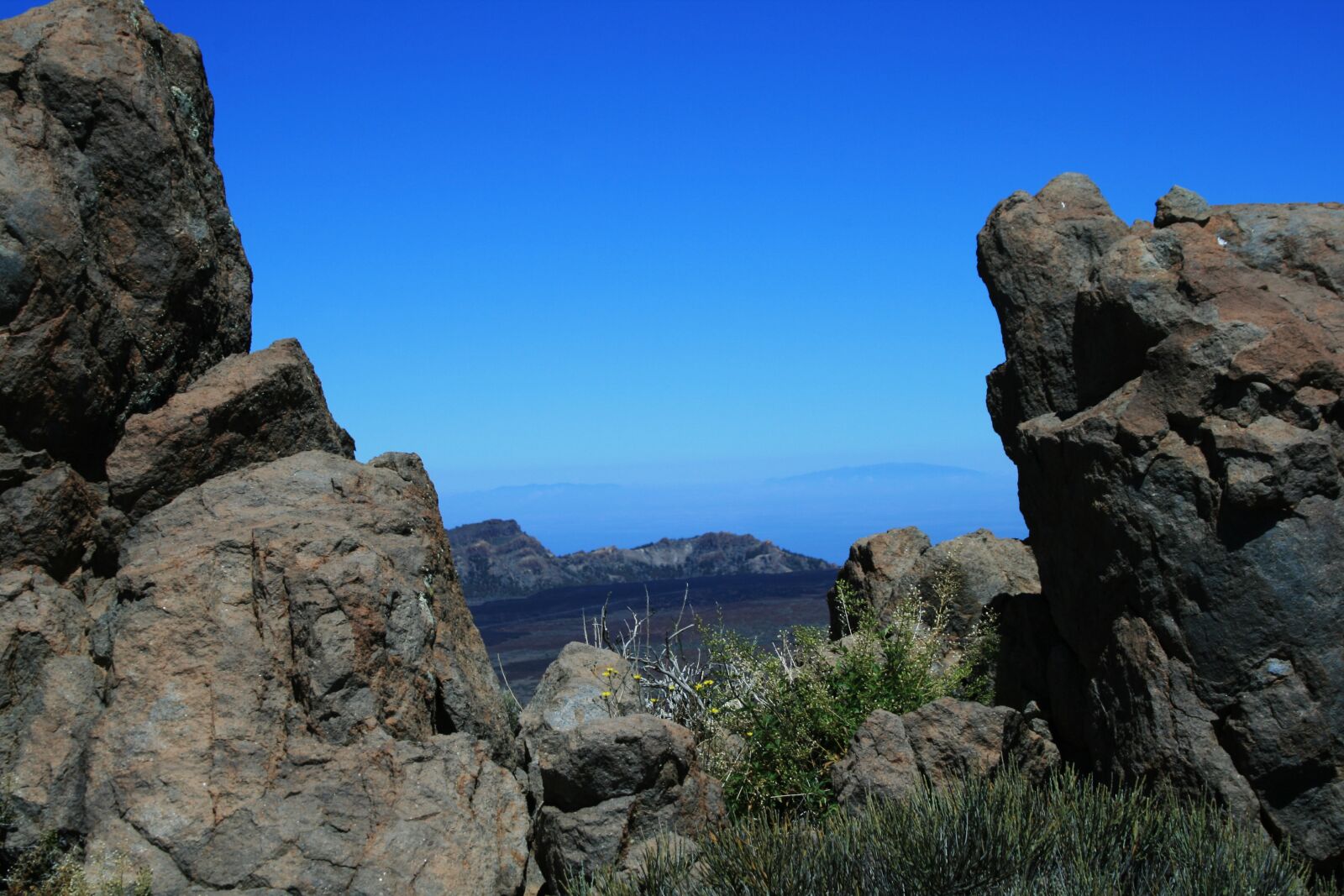 Canon EOS 400D (EOS Digital Rebel XTi / EOS Kiss Digital X) sample photo. Canary islands, teide national photography