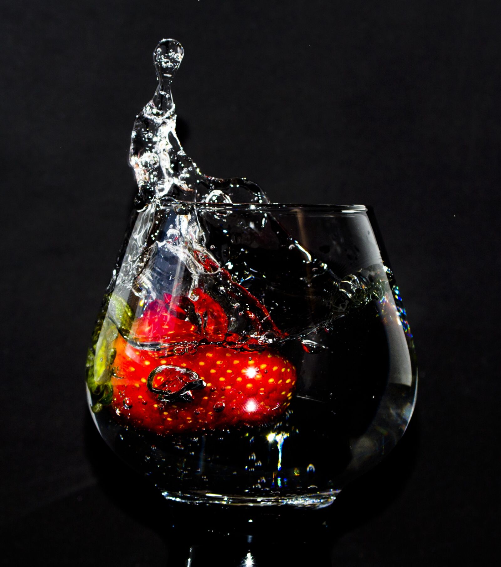 Nikon D3100 sample photo. Strawberry, fruit, red photography
