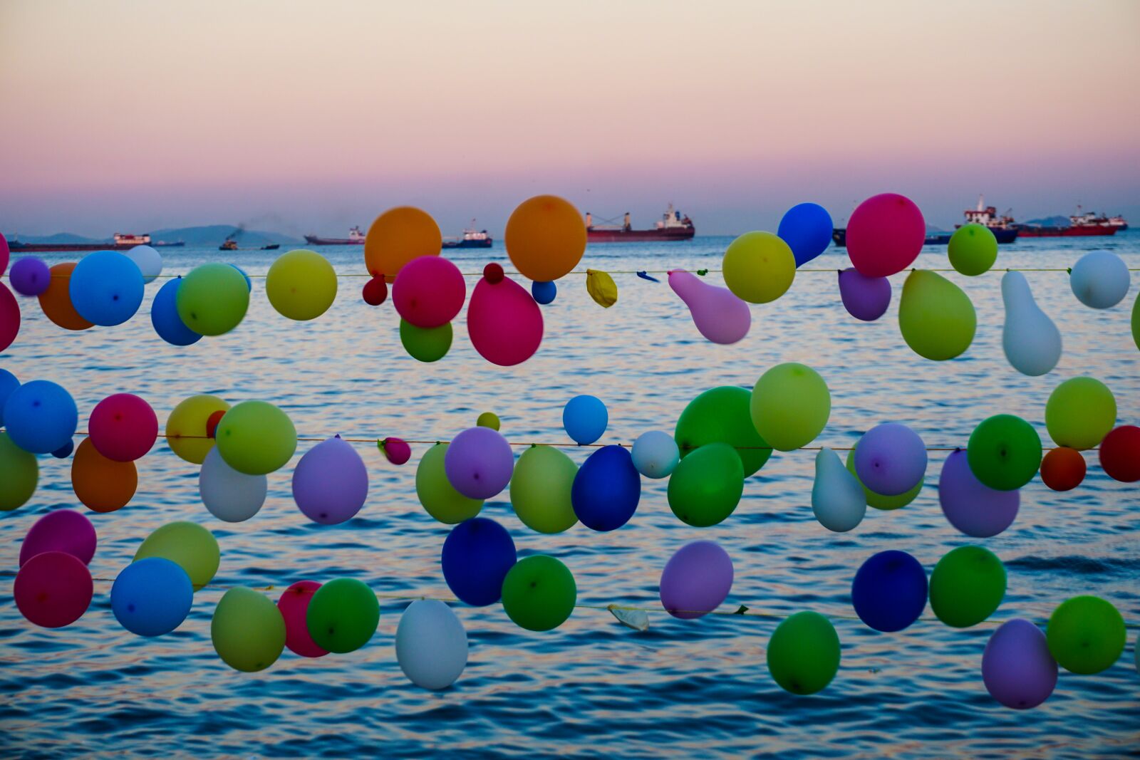 Sony a6300 sample photo. Balloon, marine, see photography