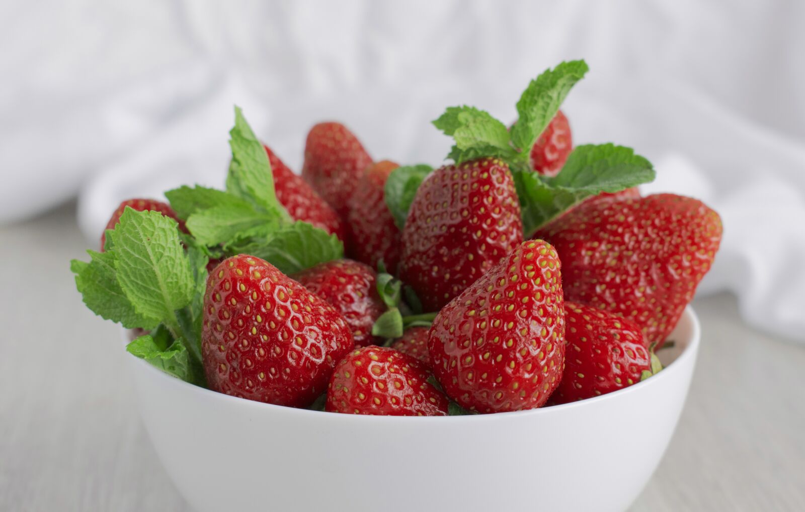 Nikon D3400 sample photo. Berry, strawberry, red berries photography