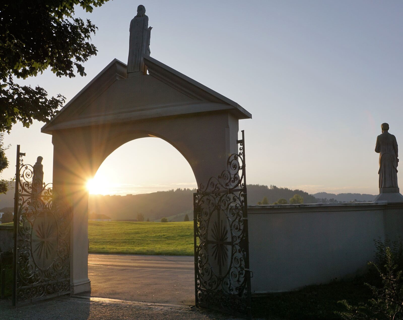 Sony ILCA-77M2 + Sony DT 16-50mm F2.8 SSM sample photo. Cemetery, einsiedeln, summer photography
