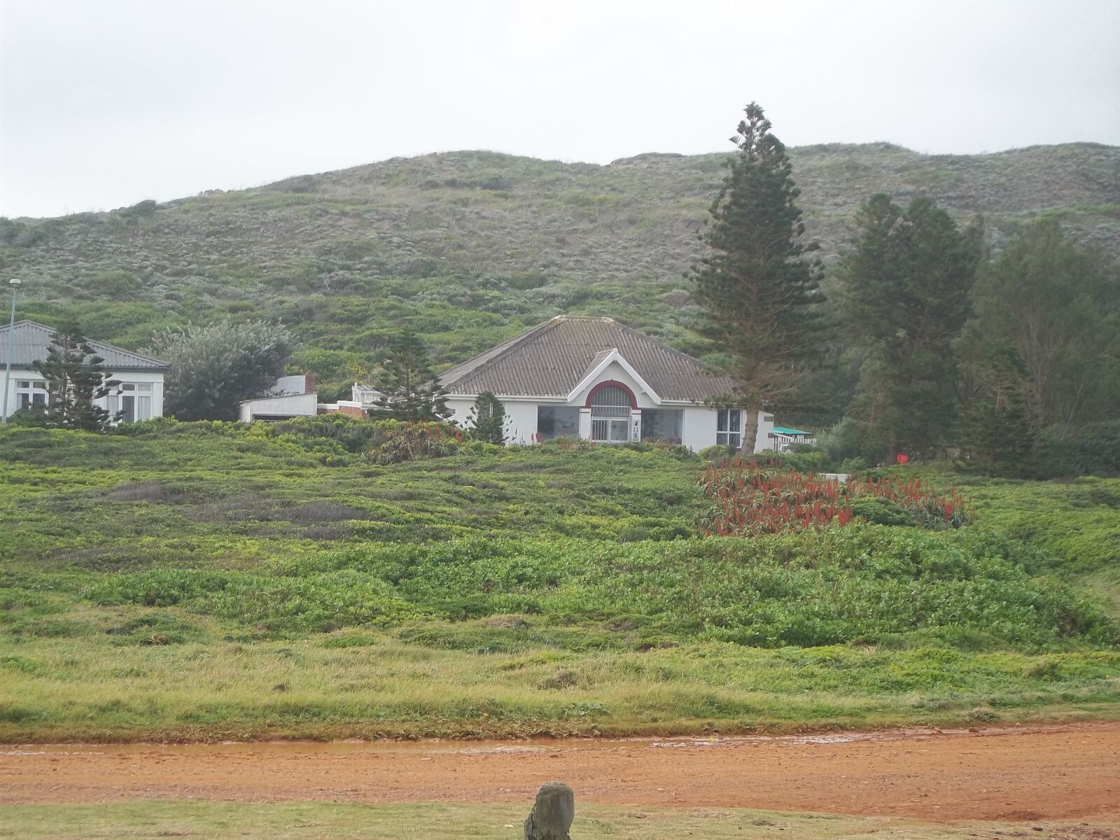 Kodak EASYSHARE C143 DIGITAL CAMERA sample photo. House, nature, landscape photography