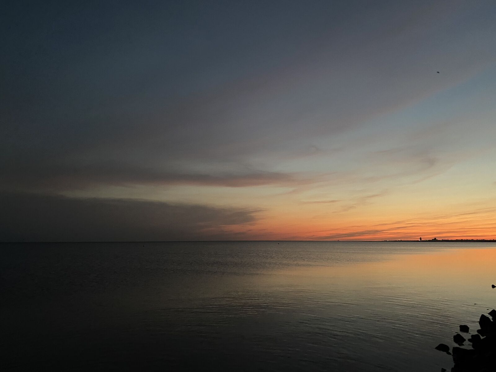 Apple iPhone 11 sample photo. Sunset, north sea, beach photography