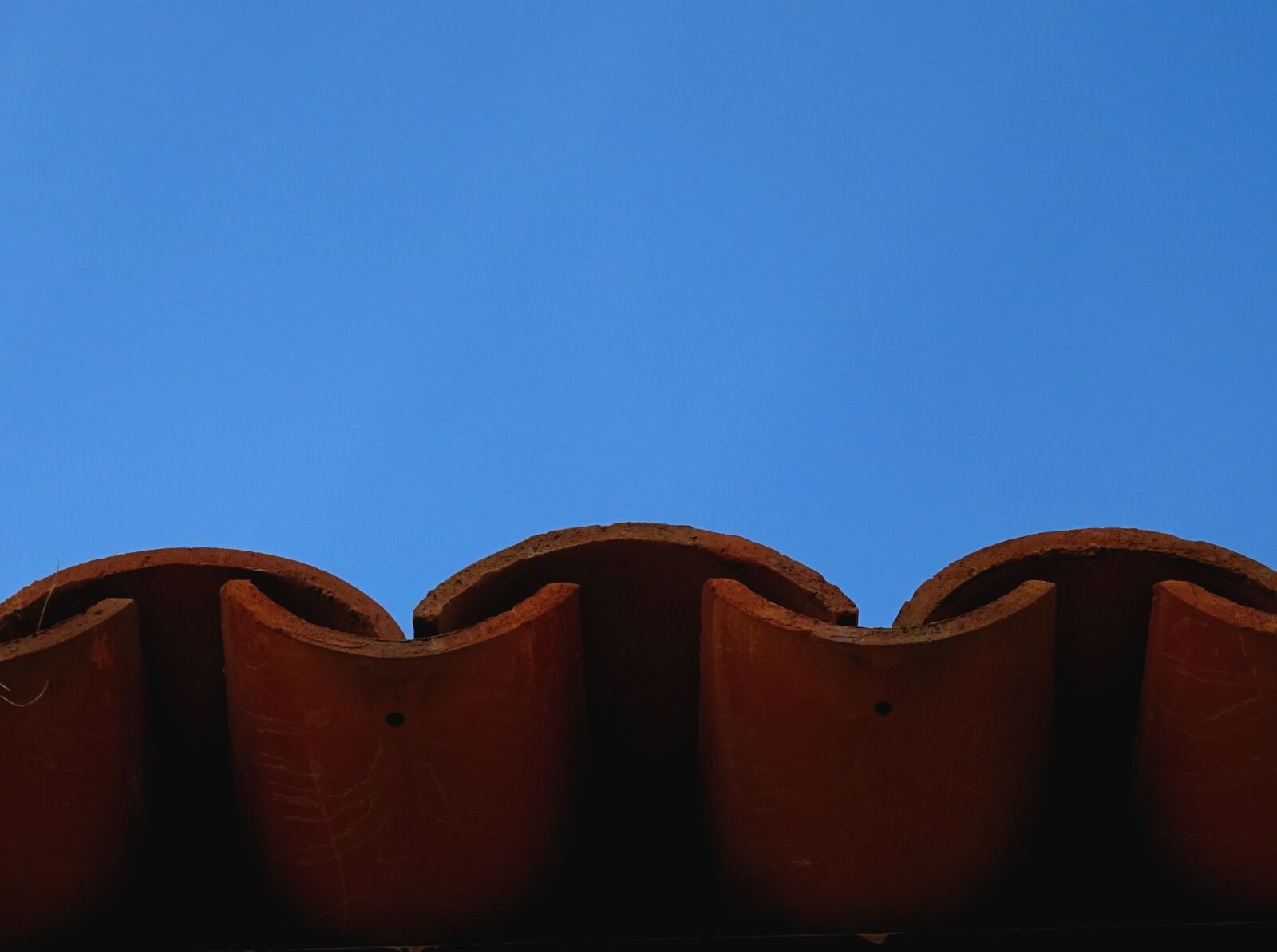 Sony DSC-HX60 sample photo. Tile, roof, roofing photography
