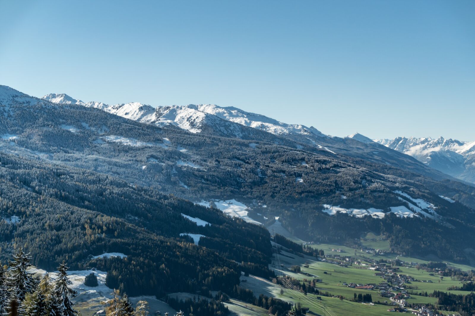 Sony a6300 sample photo. Snow, town, winter photography