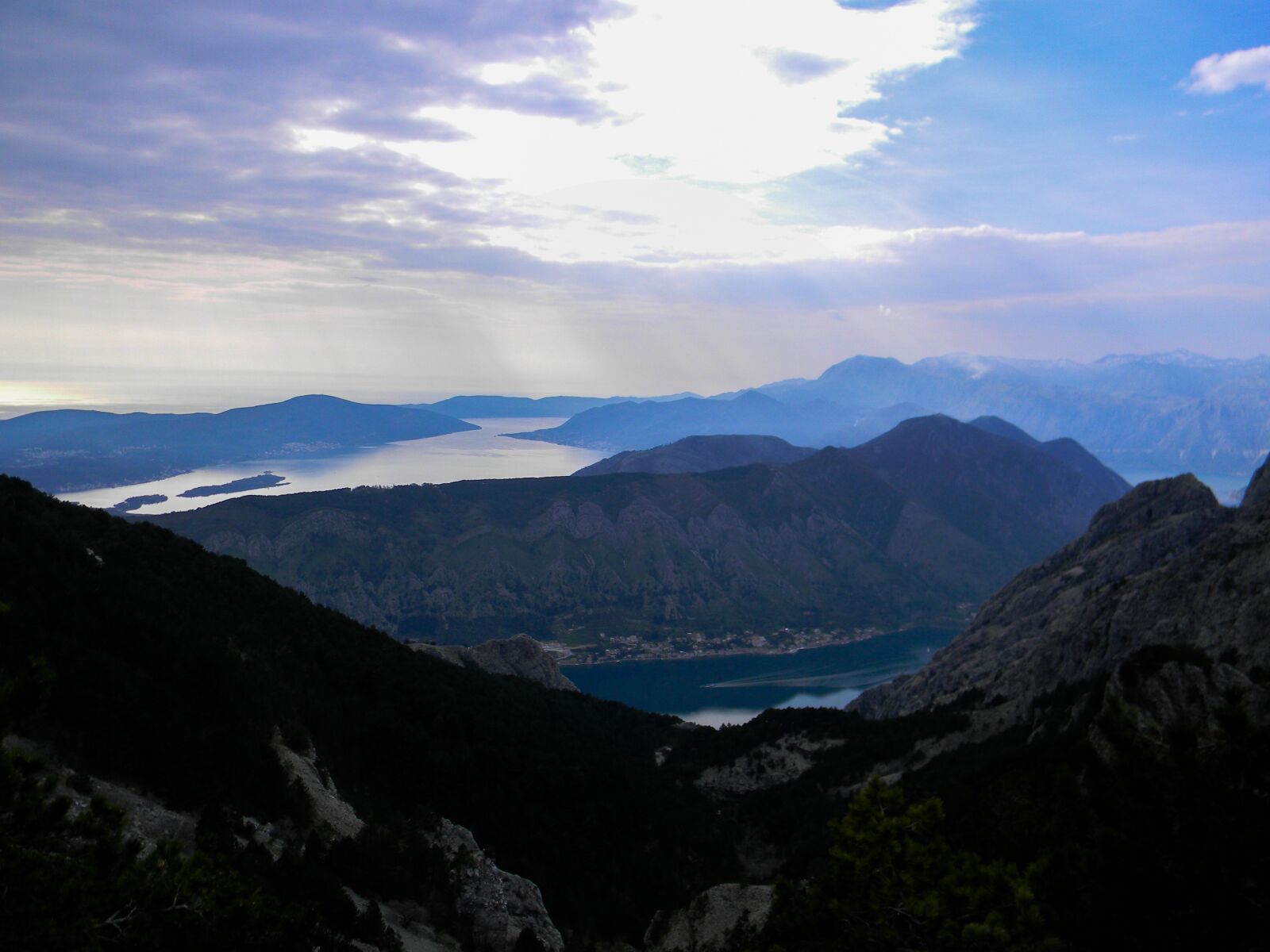 Nikon Coolpix L110 sample photo. Mountain, panoramic, nature photography