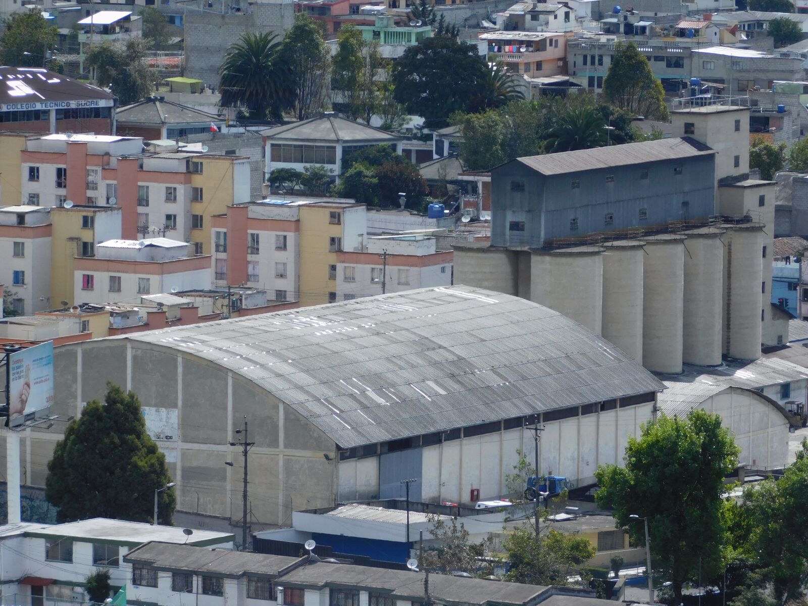 Nikon Coolpix L840 sample photo. Harinera, quito, ecuador photography