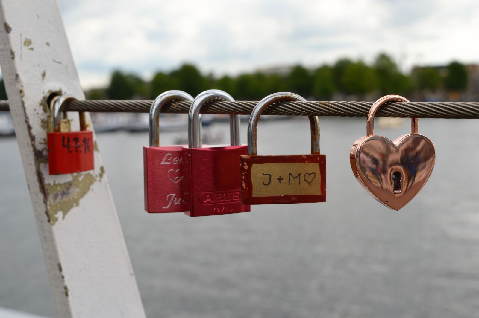 Nikon D3200 sample photo. No person, security and photography