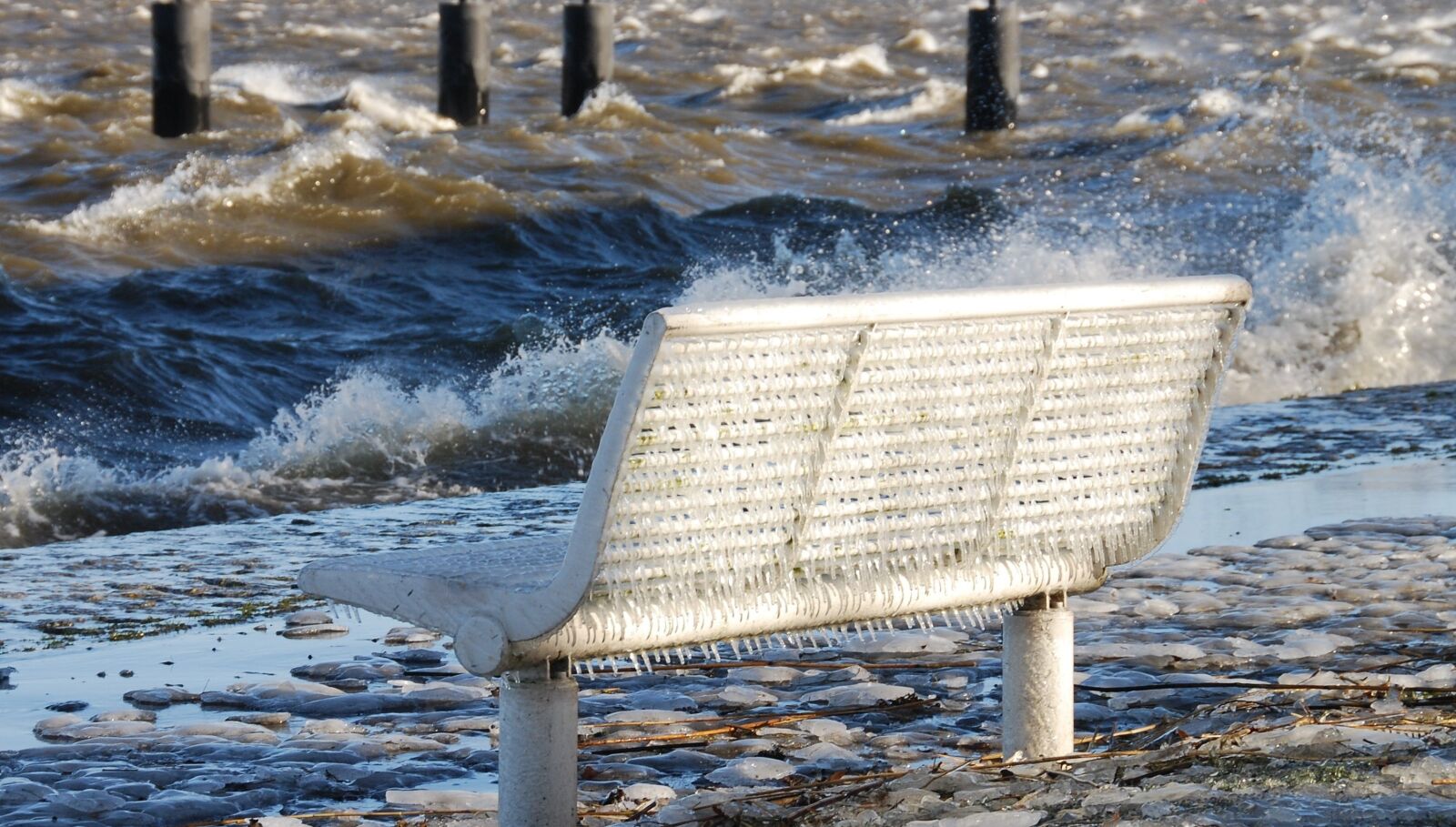 Nikon D80 sample photo. Winter, ice, bank photography