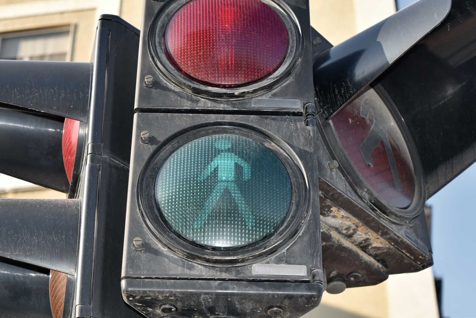 Nikon D5500 sample photo. Traffic control, traffic light photography