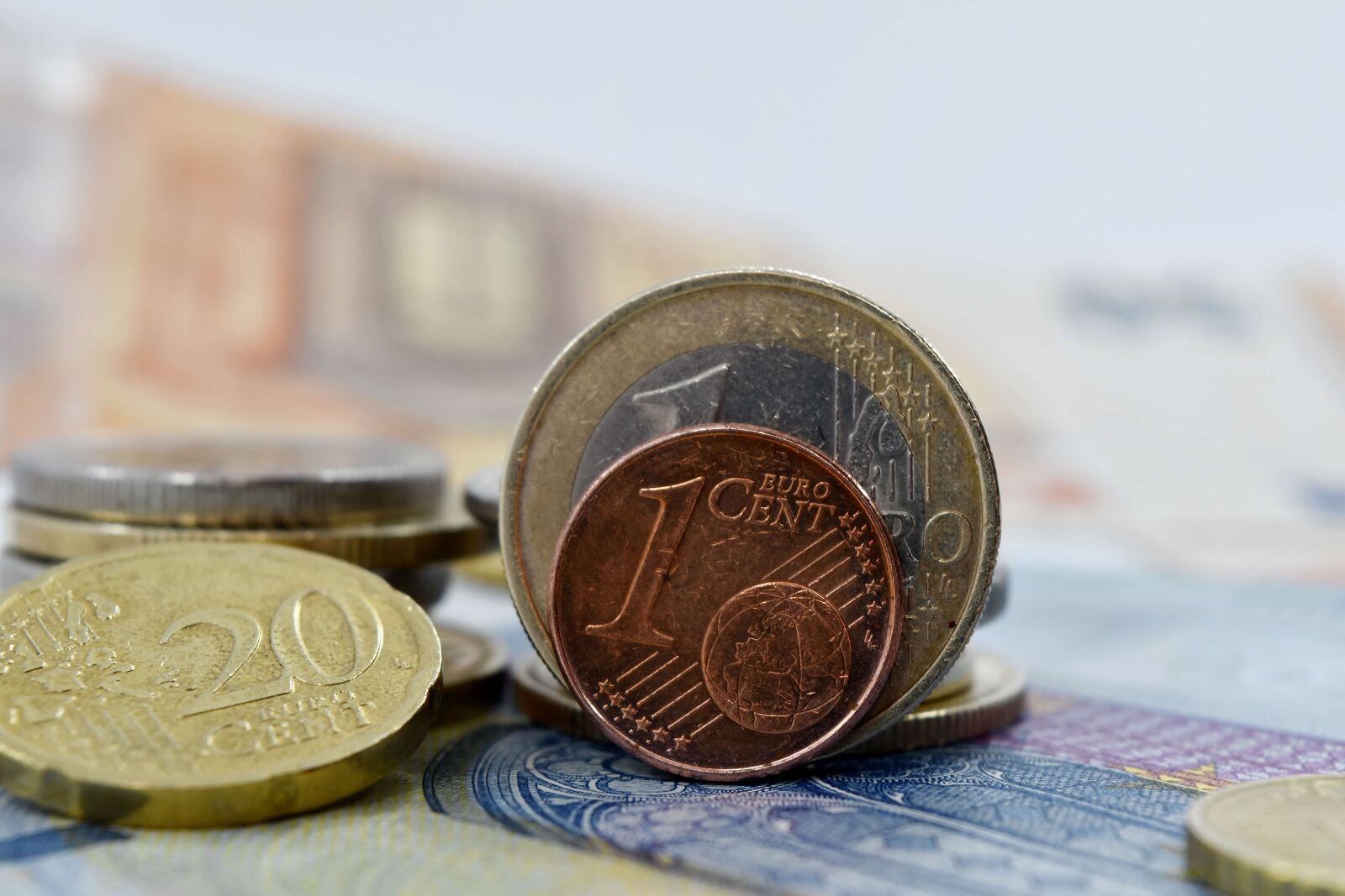Nikon D5500 sample photo. Cent, coins, euro, europe photography