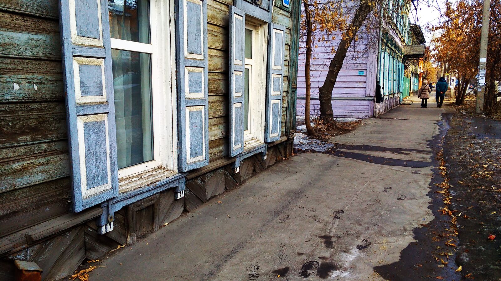Xiaomi Redmi 4A sample photo. Comes, like, houses photography