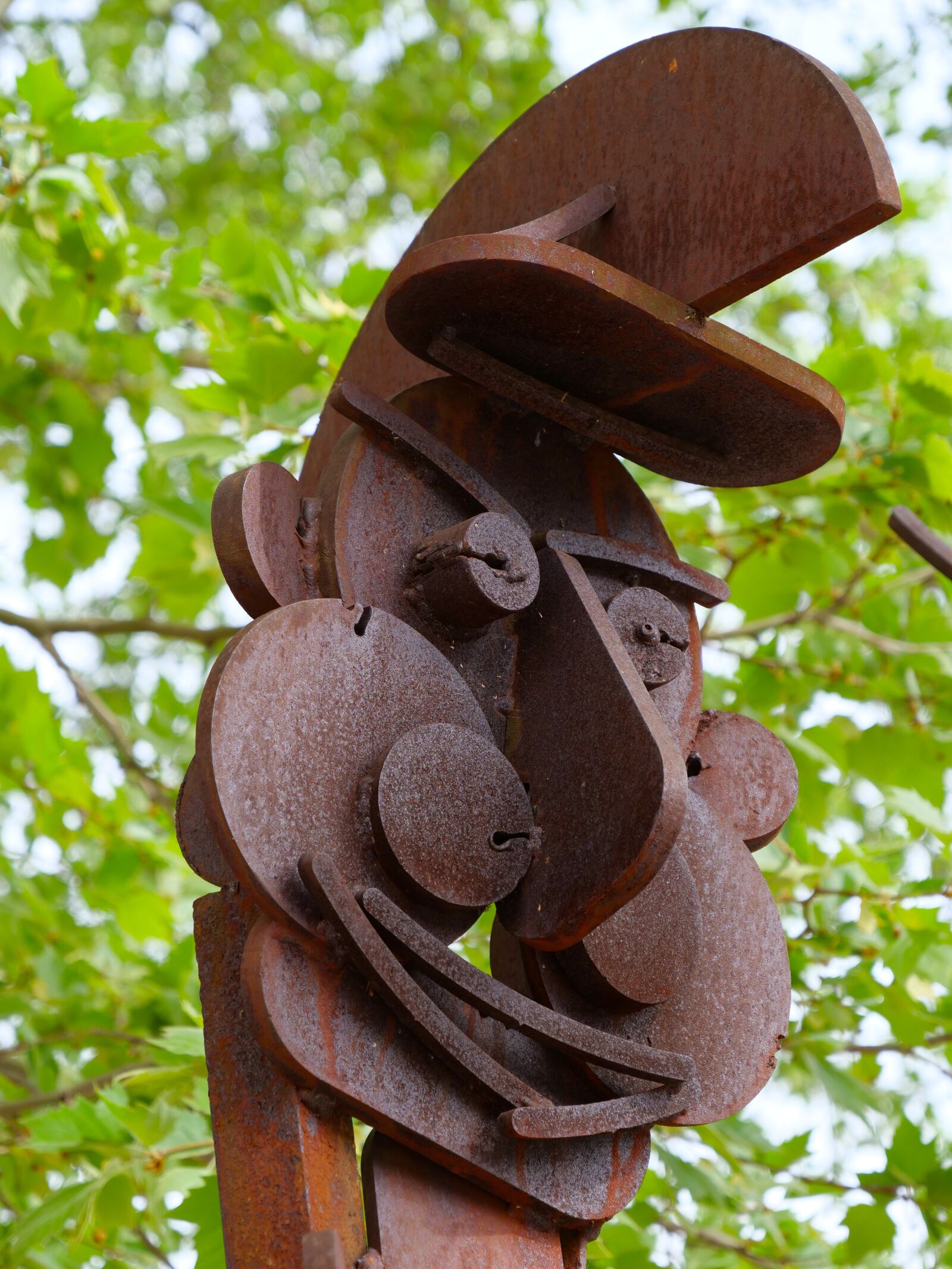Panasonic Lumix DC-G9 sample photo. Sculpture, steel, art photography