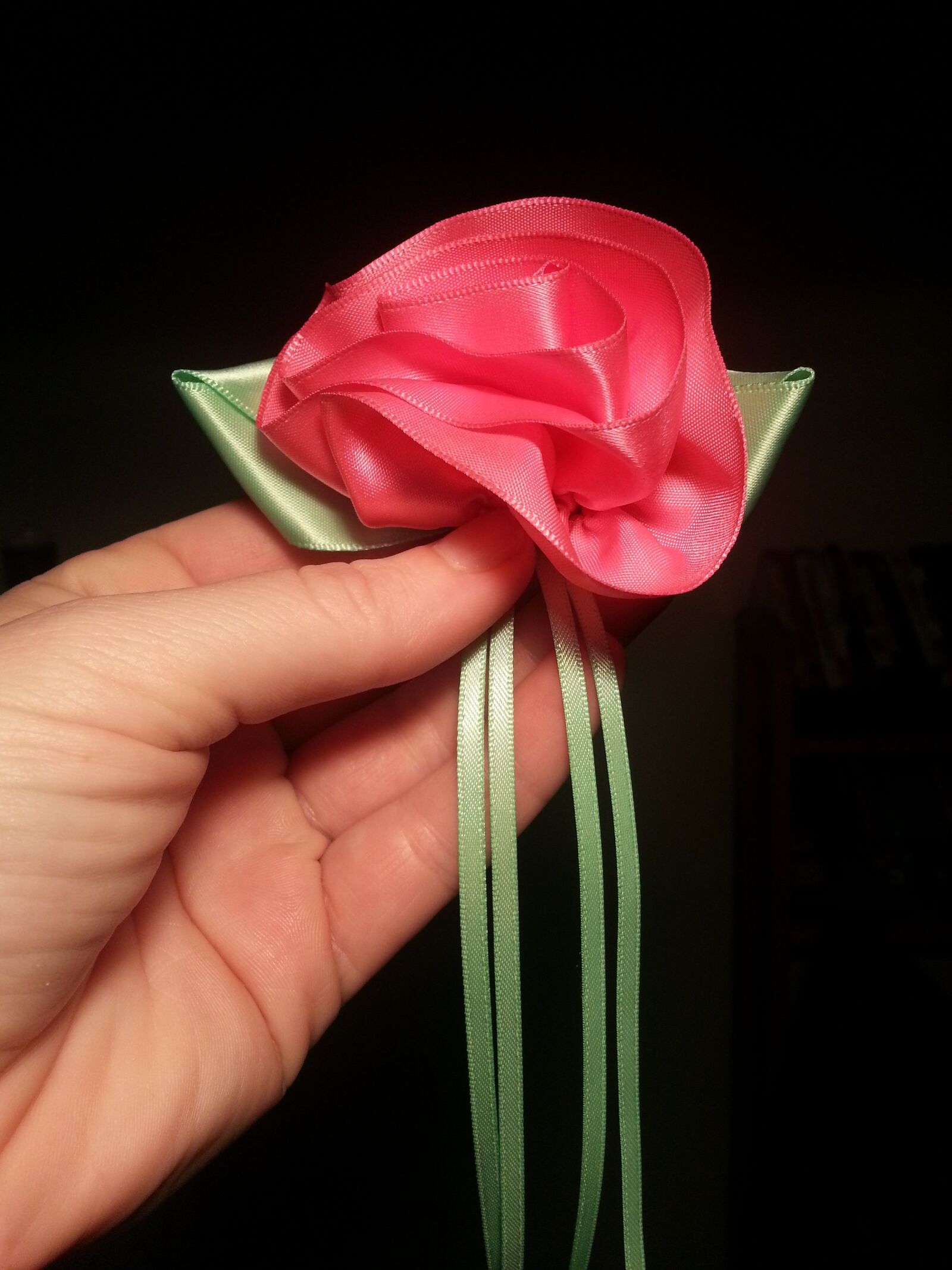 Samsung Galaxy S3 sample photo. Ribbon, rose, sewing photography