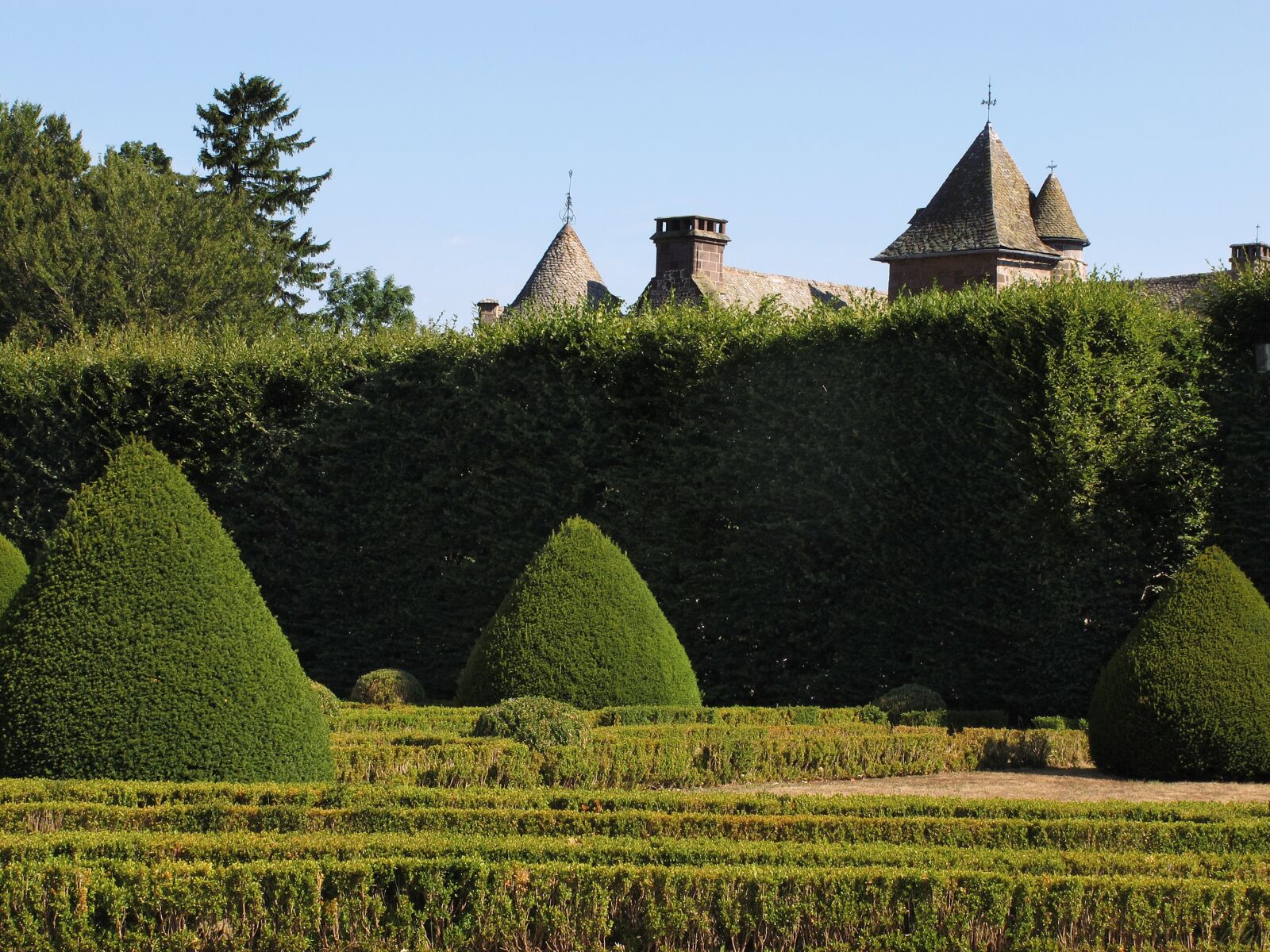 Canon PowerShot G11 sample photo. Garden, french, castle photography