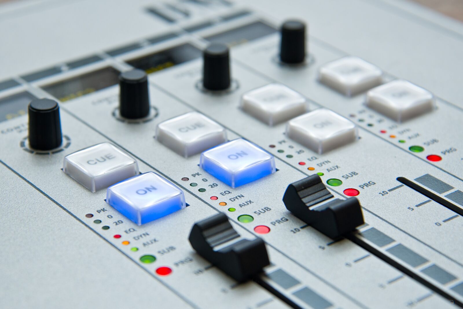 Nikon D800 sample photo. Radio, the console, mixer photography