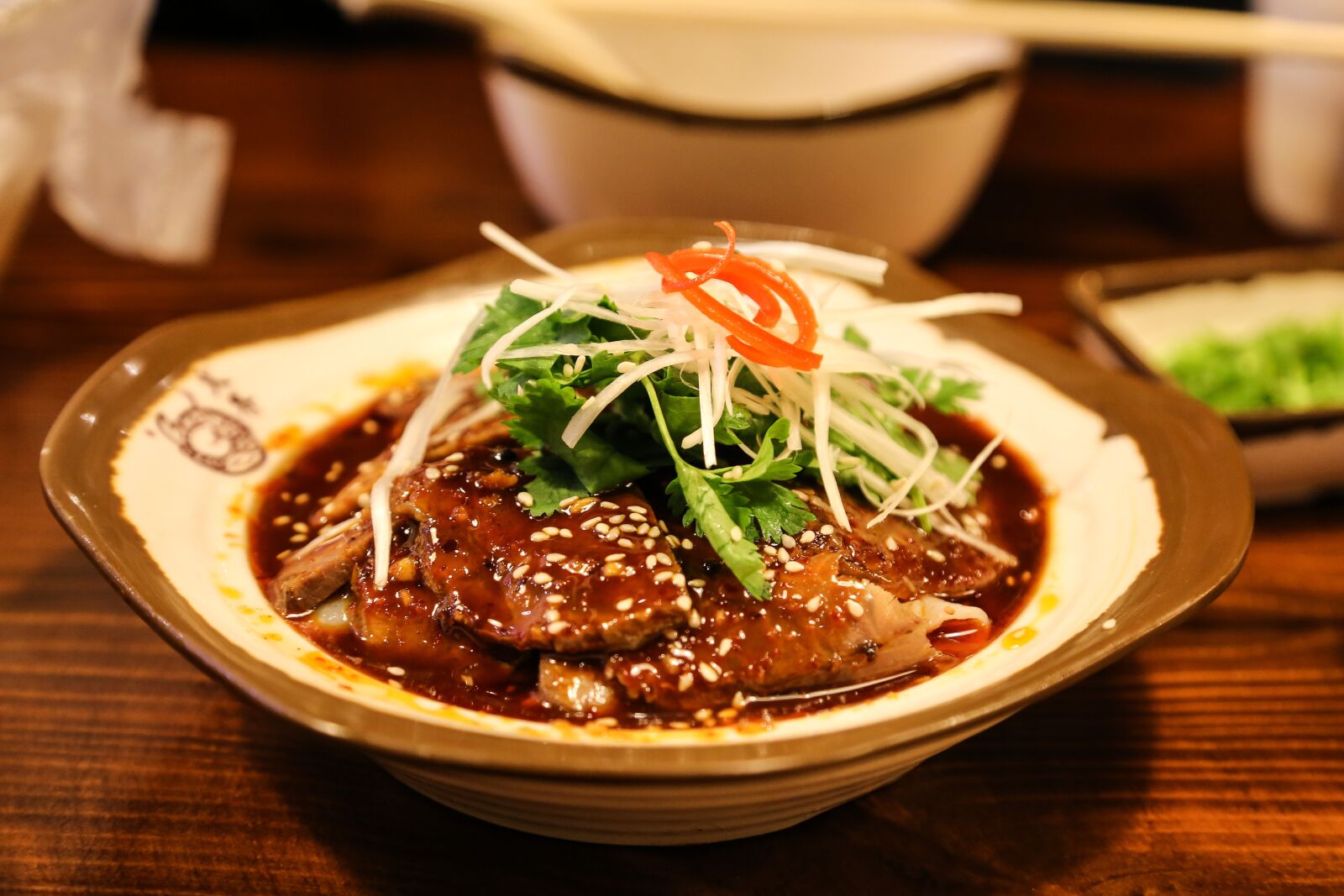 Canon EOS 6D + Canon EF 24-105mm F4L IS USM sample photo. Chaoshan casserole soup, beef photography