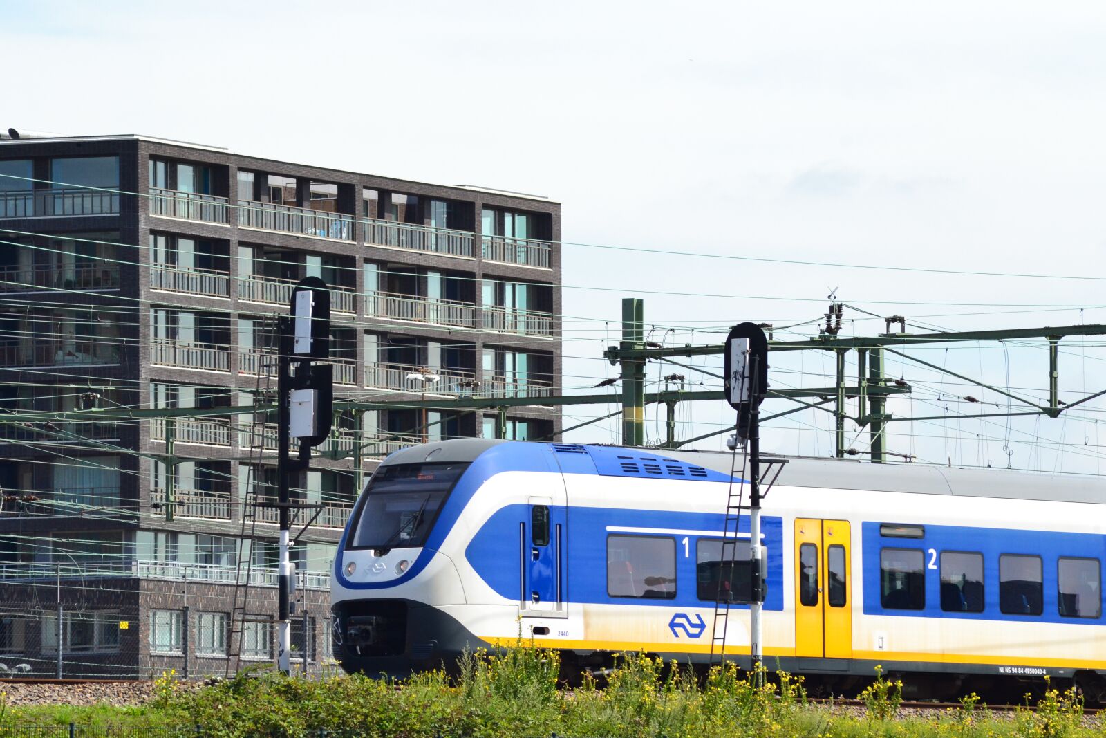 Nikon D3100 sample photo. Train, dutch, amsterdam photography