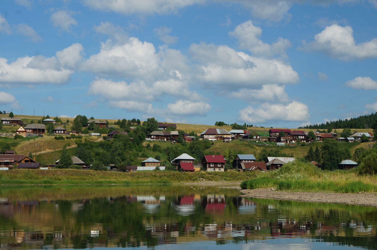 Sony SLT-A57 sample photo. River, the village, nature photography