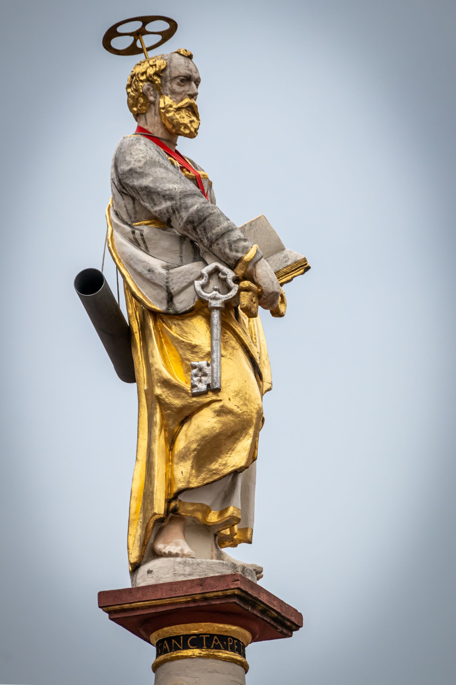 Canon EOS 80D sample photo. Holy, halo, statue photography