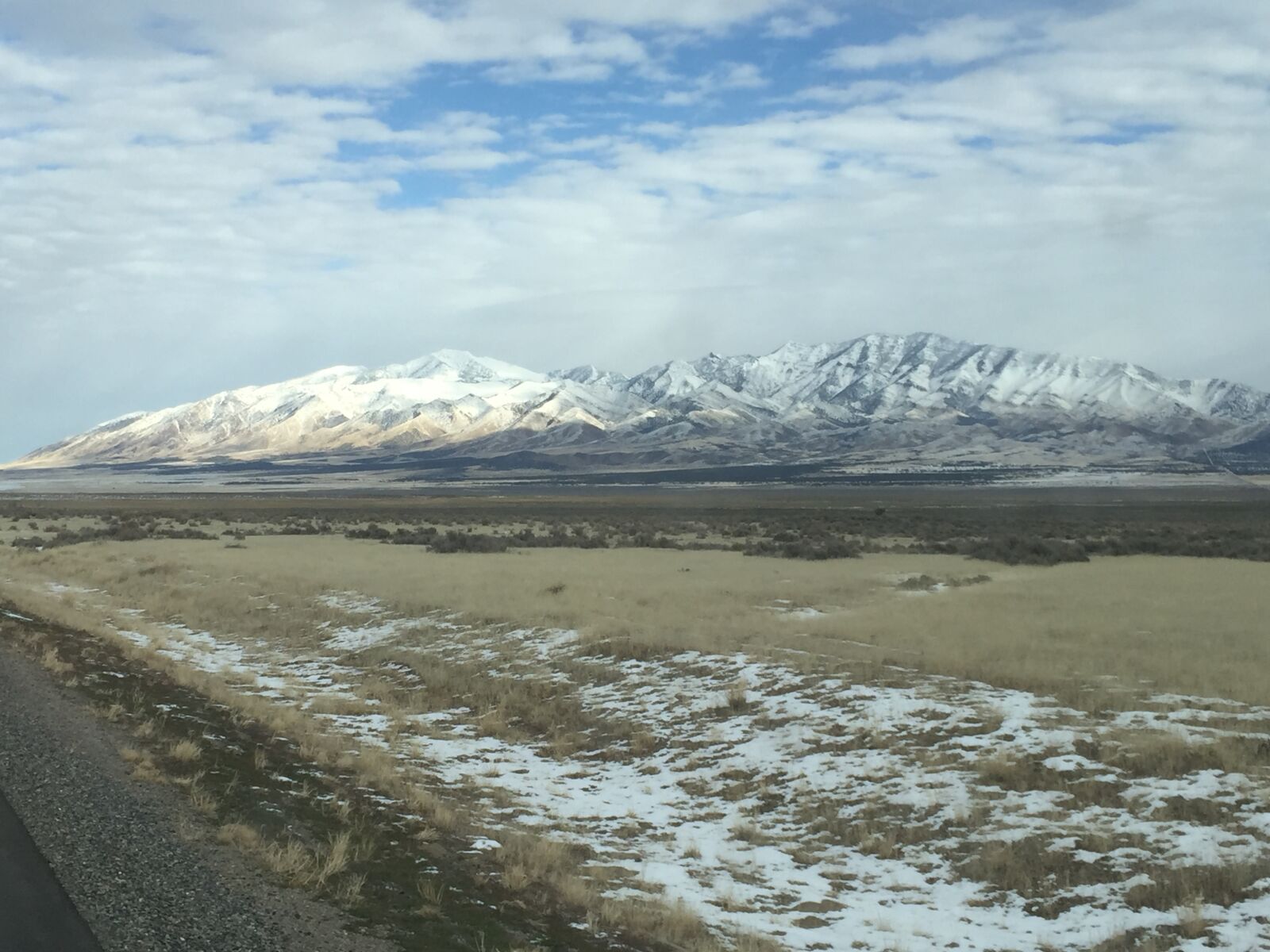 iPhone 6 Plus back camera 4.15mm f/2.2 sample photo. Utah, mountains photography