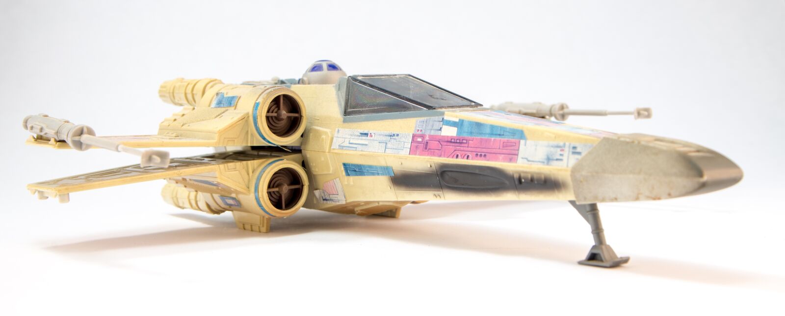 Canon EOS 6D + Canon EF 24-105mm F4L IS USM sample photo. X-wing, star wars, model photography