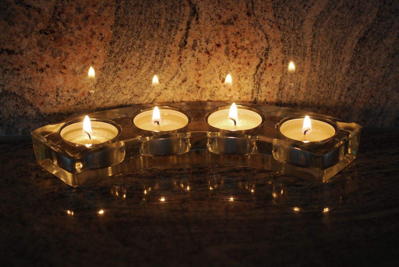 Nikon D80 sample photo. Tealight, glass holder, mirroring photography