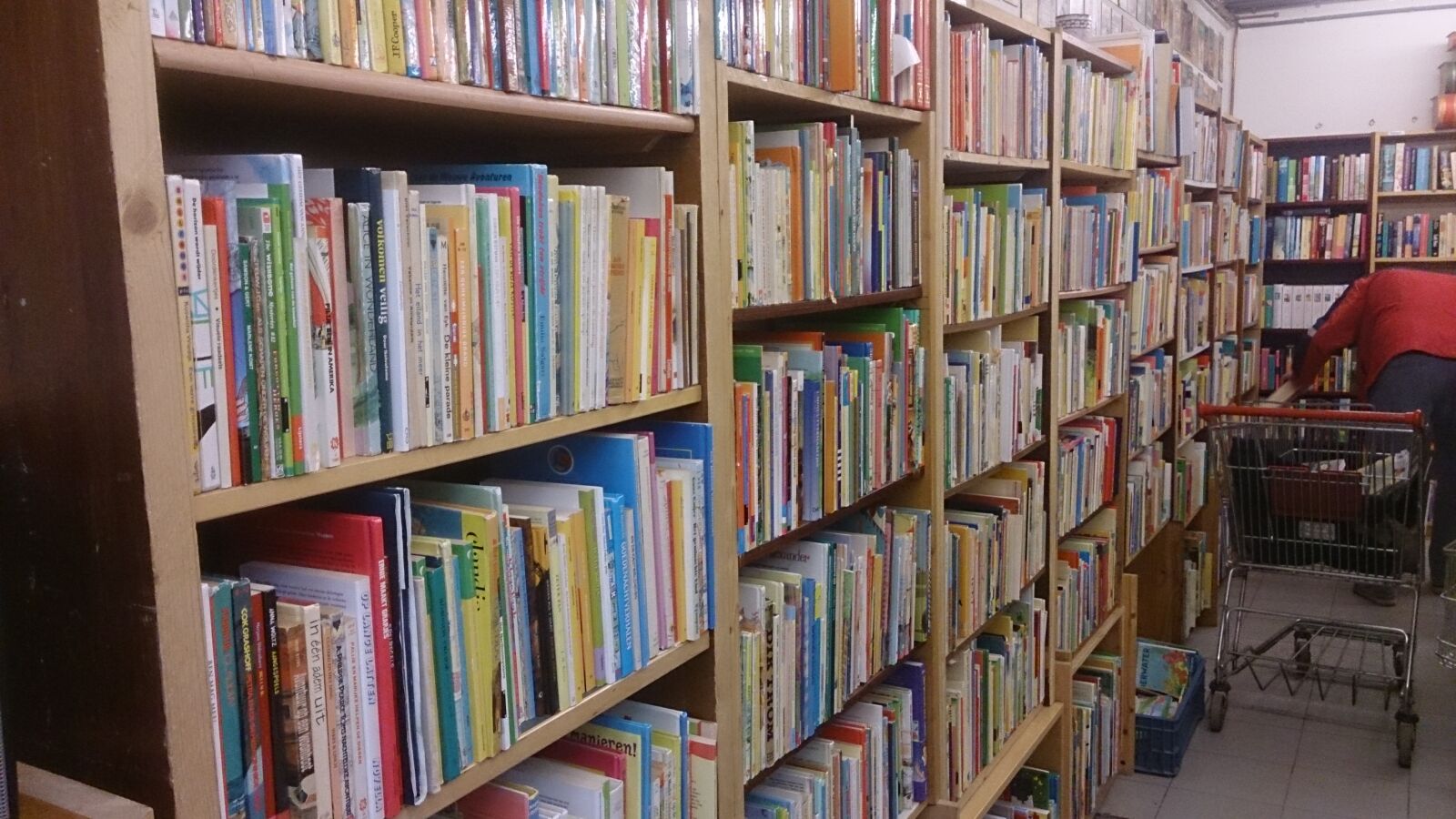 Sony Xperia Z sample photo. Books, bookshelves, second, hand photography