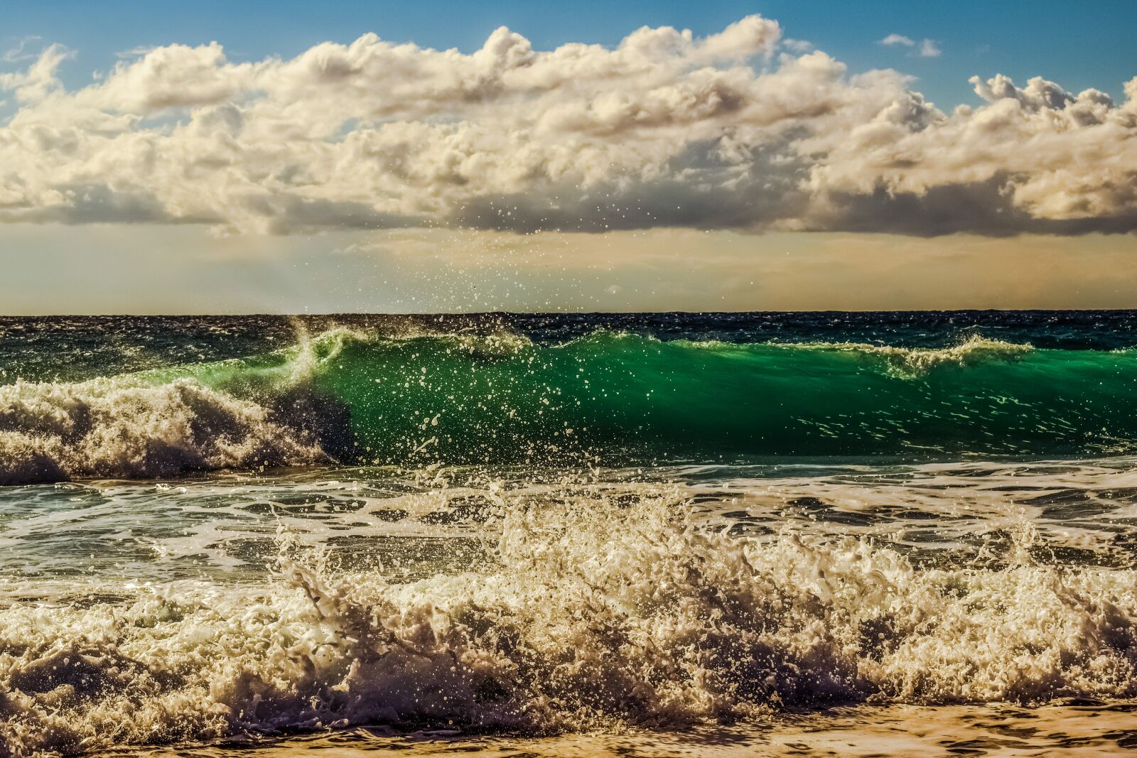 Nikon D3300 sample photo. Wave, foam, spray photography