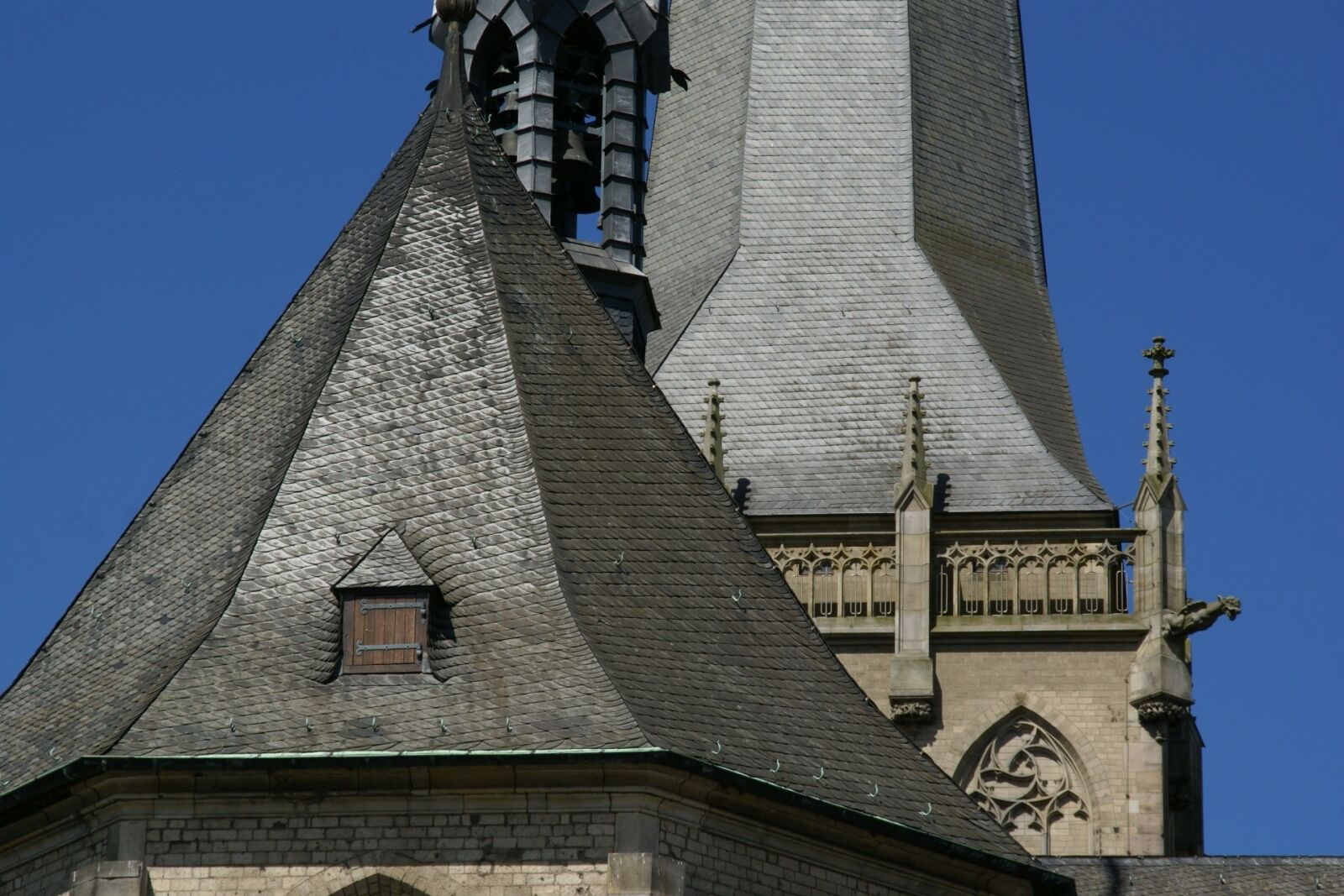Sony Alpha DSLR-A100 sample photo. Willibrordi-dom, wesel, cathedral photography