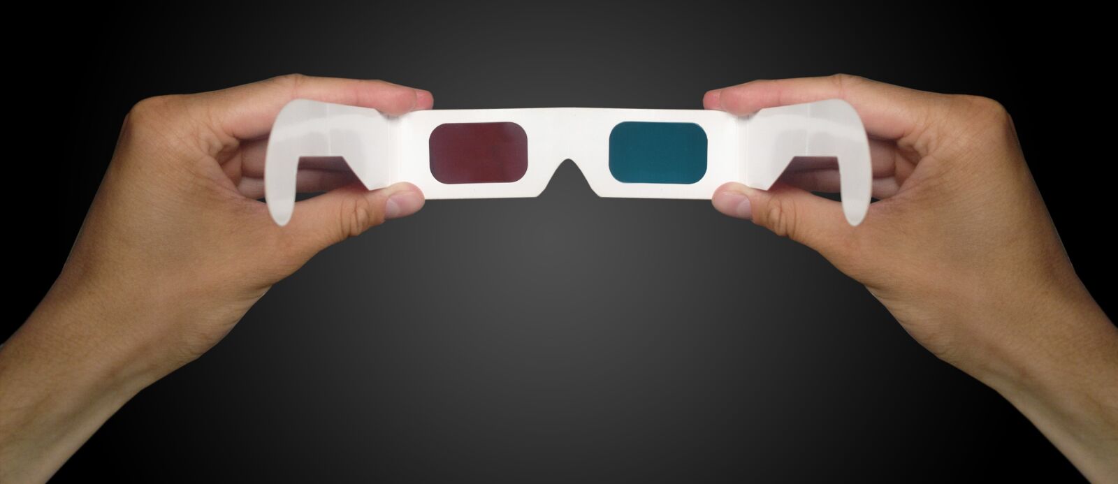 Nokia N8-00 sample photo. Glasses, stereoscopic 3d, 3d photography