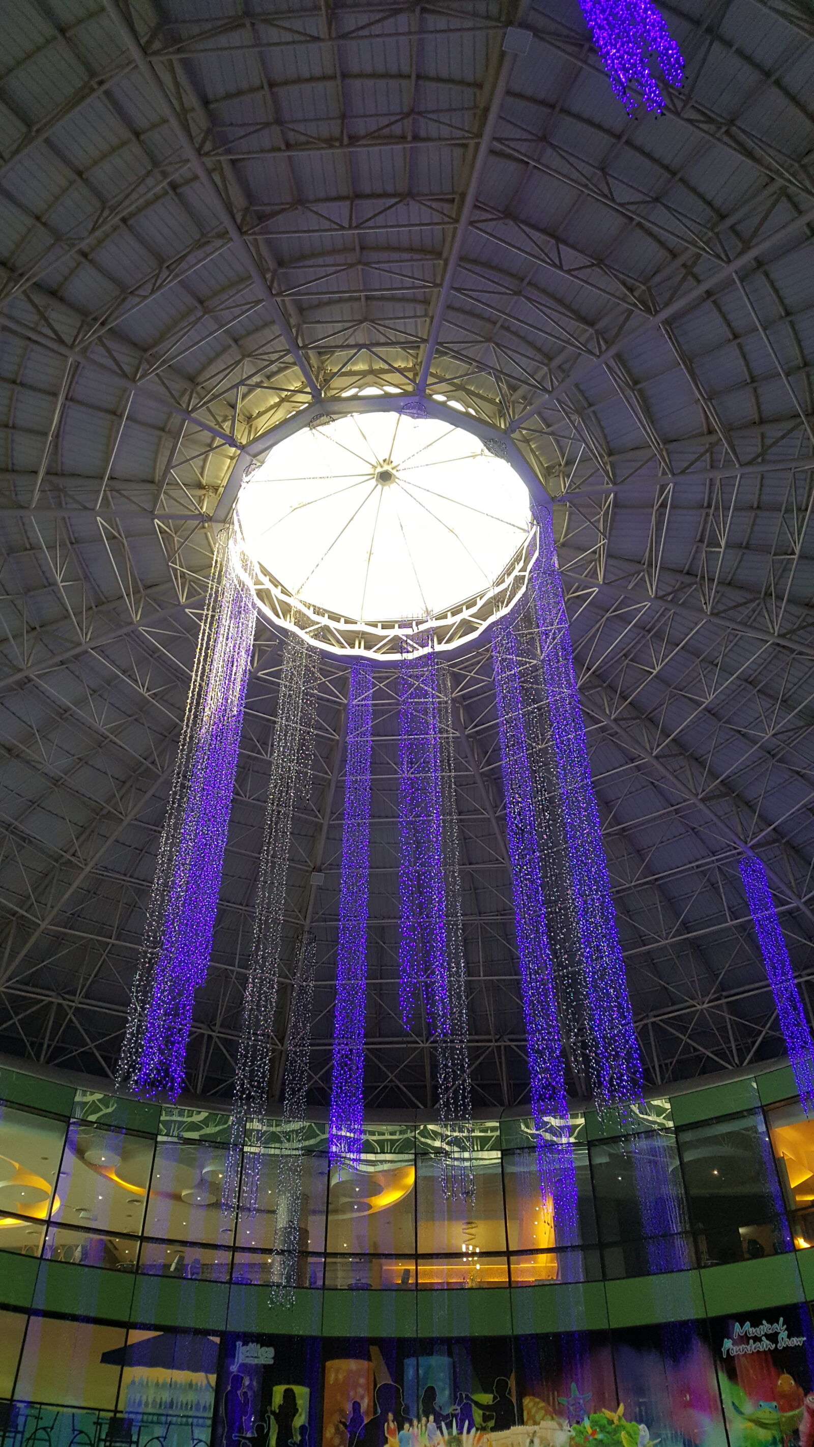 Samsung Galaxy Note5 sample photo. Building, ceiling, light, formation photography