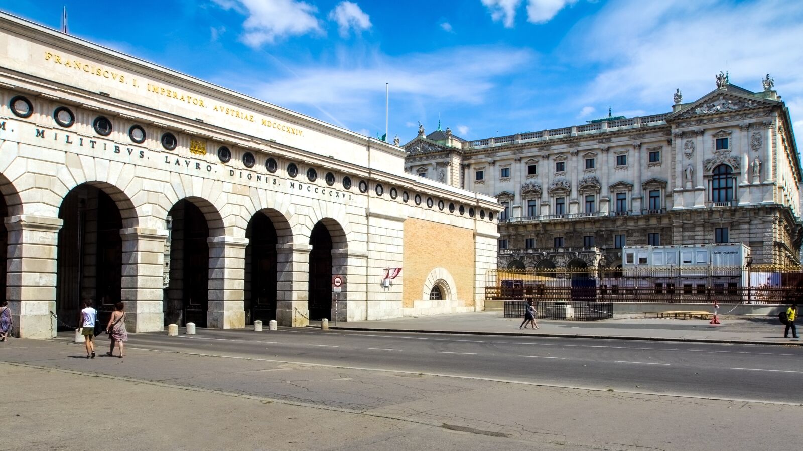 Canon EOS 600D (Rebel EOS T3i / EOS Kiss X5) sample photo. Vienna, hofburg imperial palace photography