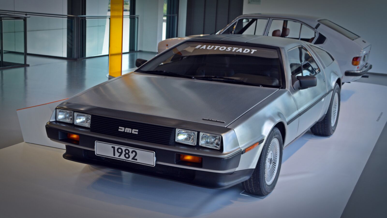 Nikon D5200 sample photo. Auto, de lorean, back photography