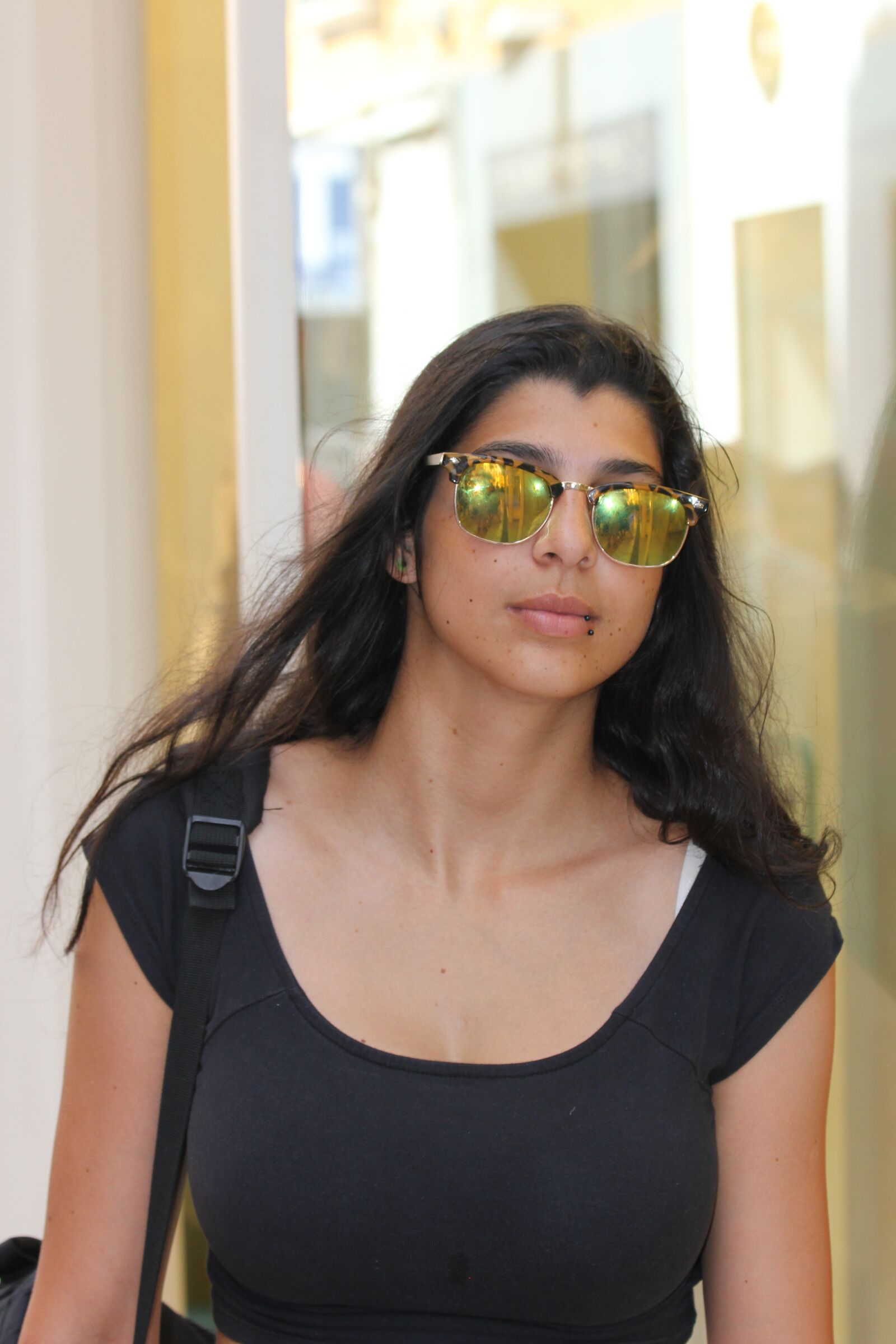 Canon EOS 550D (EOS Rebel T2i / EOS Kiss X4) sample photo. Girl, hair, glasses photography
