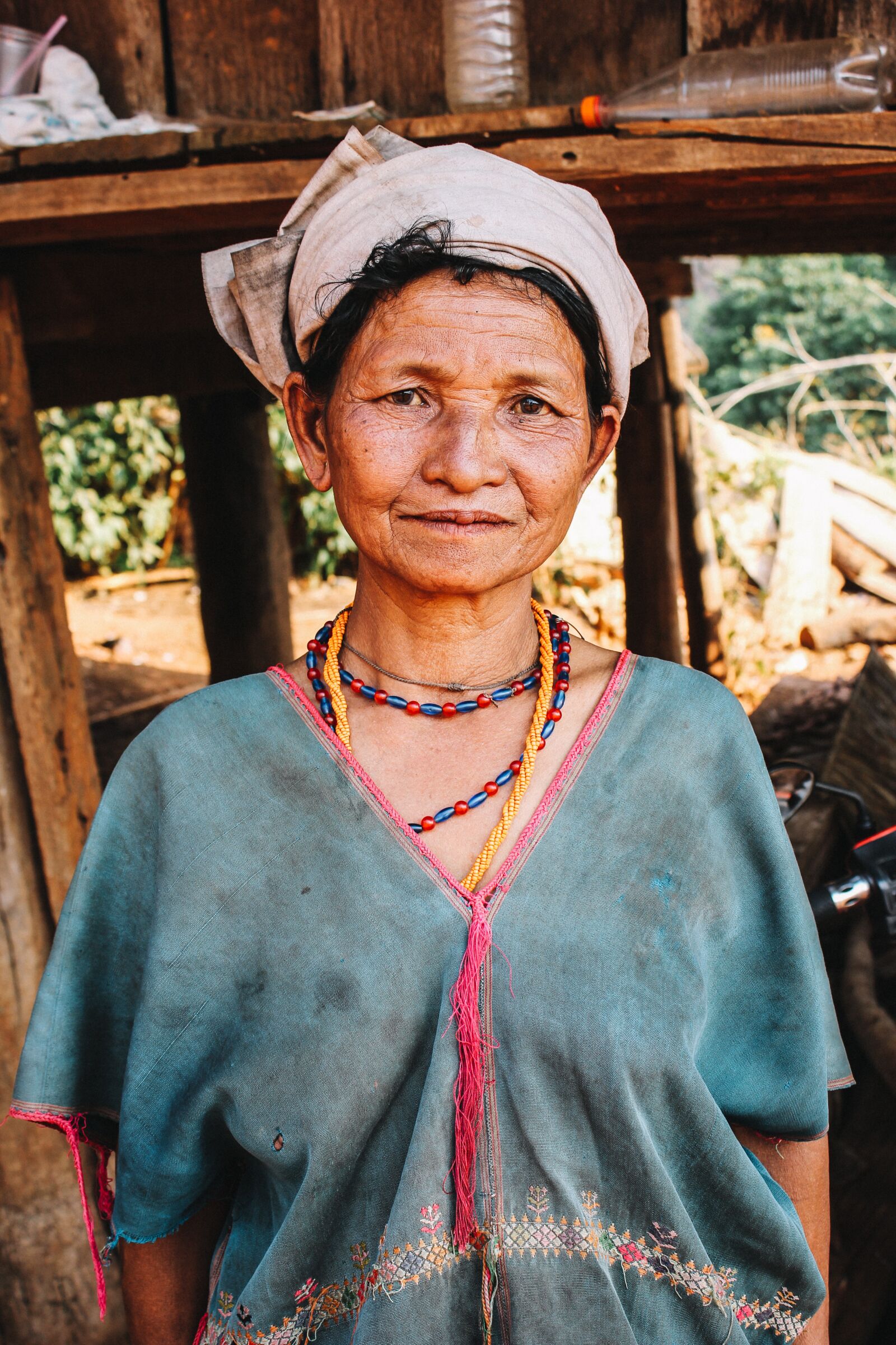 Canon EOS 60D sample photo. Old karen, karen, culture photography