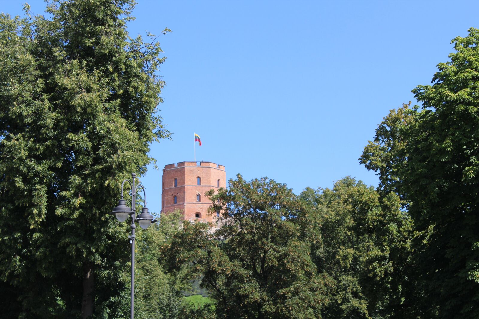 Canon EOS 600D (Rebel EOS T3i / EOS Kiss X5) sample photo. Europe, lithuania, vilnius photography