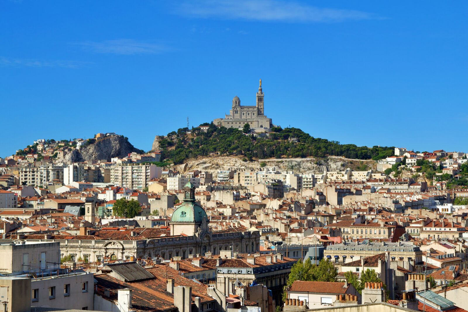 Canon EOS 600D (Rebel EOS T3i / EOS Kiss X5) sample photo. Marseille, mountain, notre dame photography