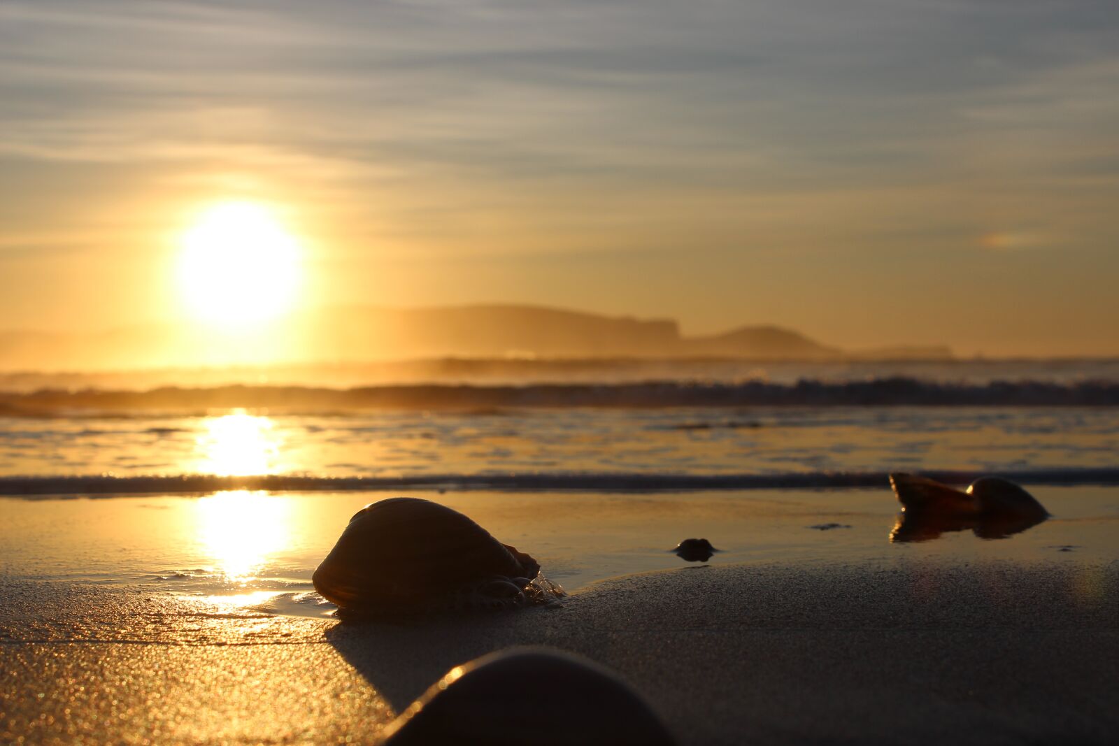 Canon EOS 600D (Rebel EOS T3i / EOS Kiss X5) sample photo. Sunrise, sea, beach photography