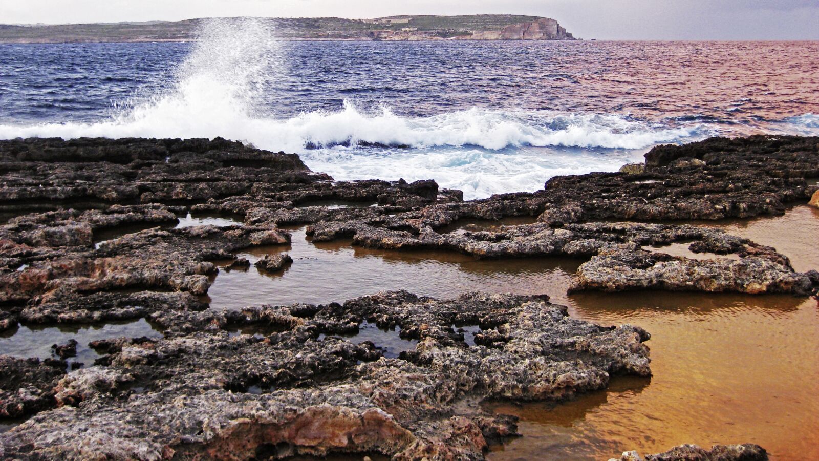 Canon PowerShot SD1100 IS (Digital IXUS 80 IS / IXY Digital 20 IS) sample photo. Malta, gozo, island photography