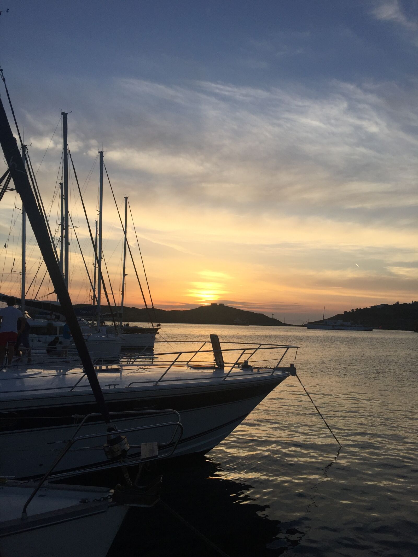 Apple iPhone 6 sample photo. Sunset, yacht, ion islands photography