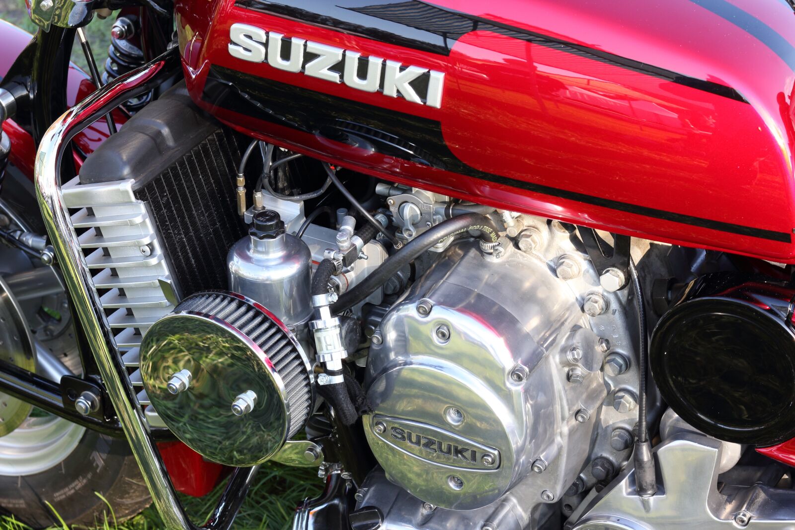 Canon EOS 550D (EOS Rebel T2i / EOS Kiss X4) sample photo. Suzuki, re5, rotary photography